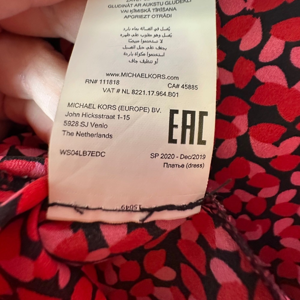 Michael Kors Heart Print Zip Front Blouse 3X Red Pink Roll Tab Sleeve Top - Picture 5 of 7